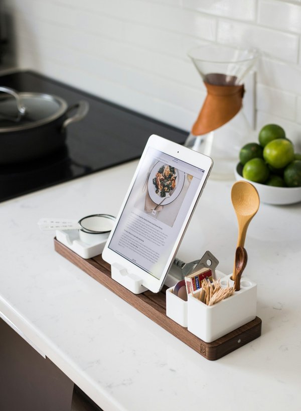What Are the Best Practices for Using Your Smartphone to Control Smart Kitchen Appliances?